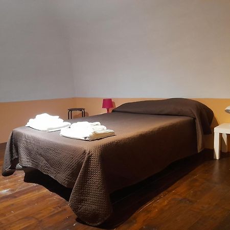 I Gatti Dei Vicere-Casa Vacanza In Centro Leilighet Catania Eksteriør bilde